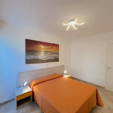Croce Del Sud Apartment Lignano Sabbiadoro