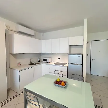 Croce Del Sud * 利尼亚诺萨比亚多罗